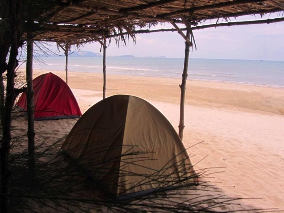 Hotel Shalom Camp El Nido Esterno foto