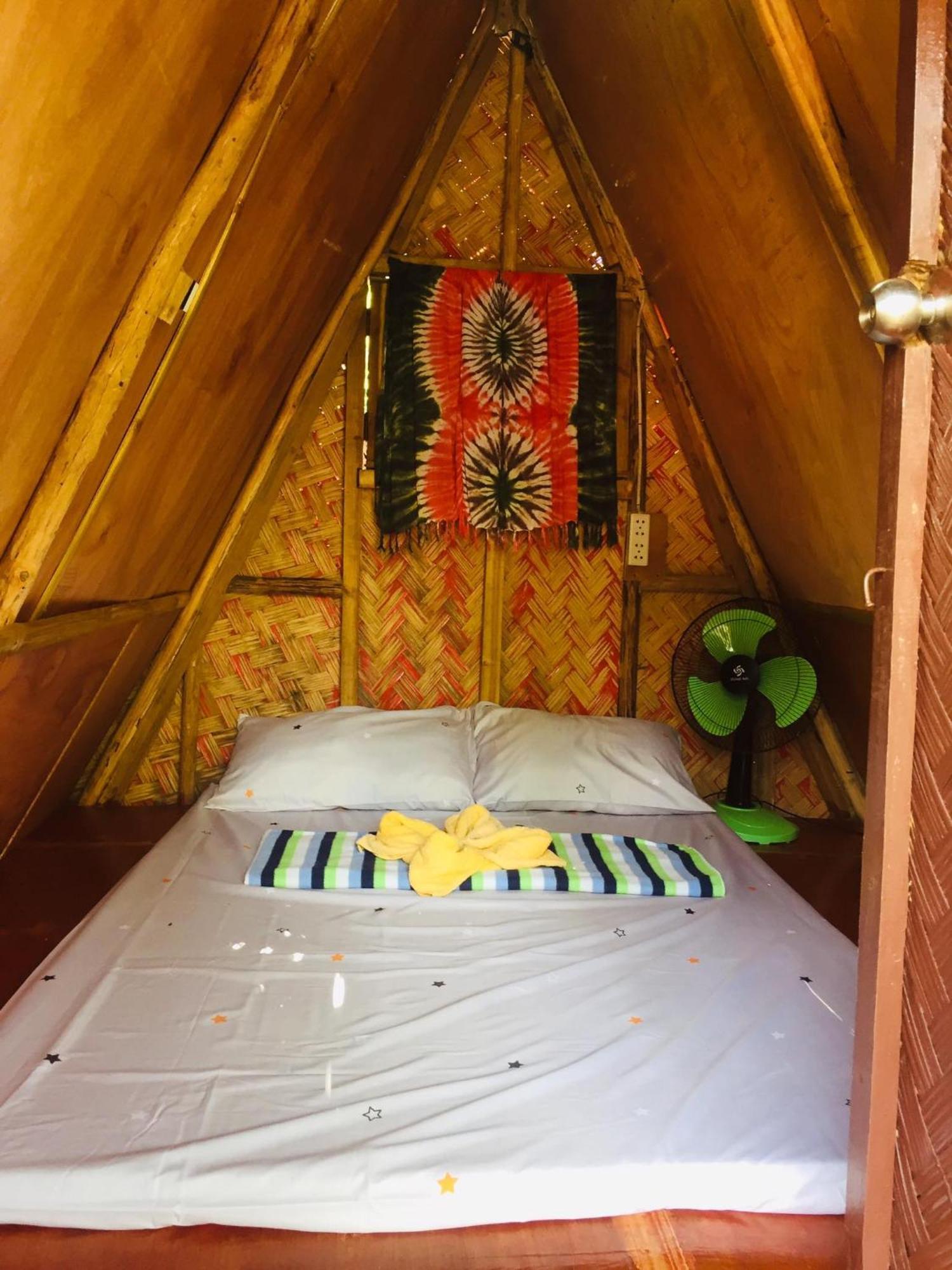 Hotel Shalom Camp El Nido Esterno foto
