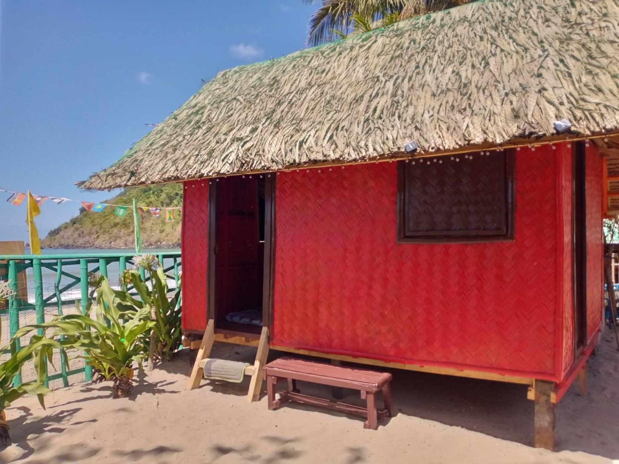 Hotel Shalom Camp El Nido Esterno foto