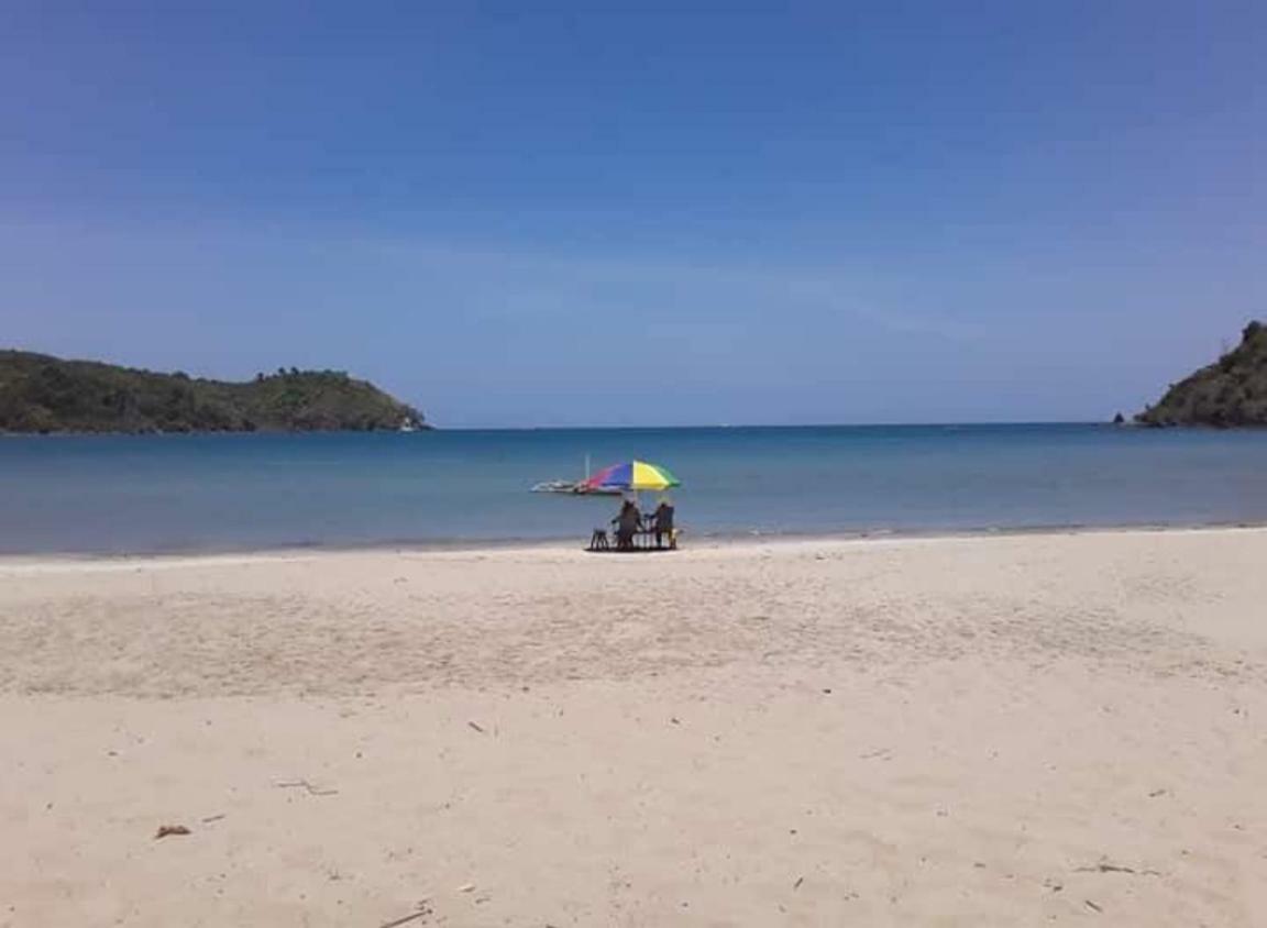 Hotel Shalom Camp El Nido Esterno foto